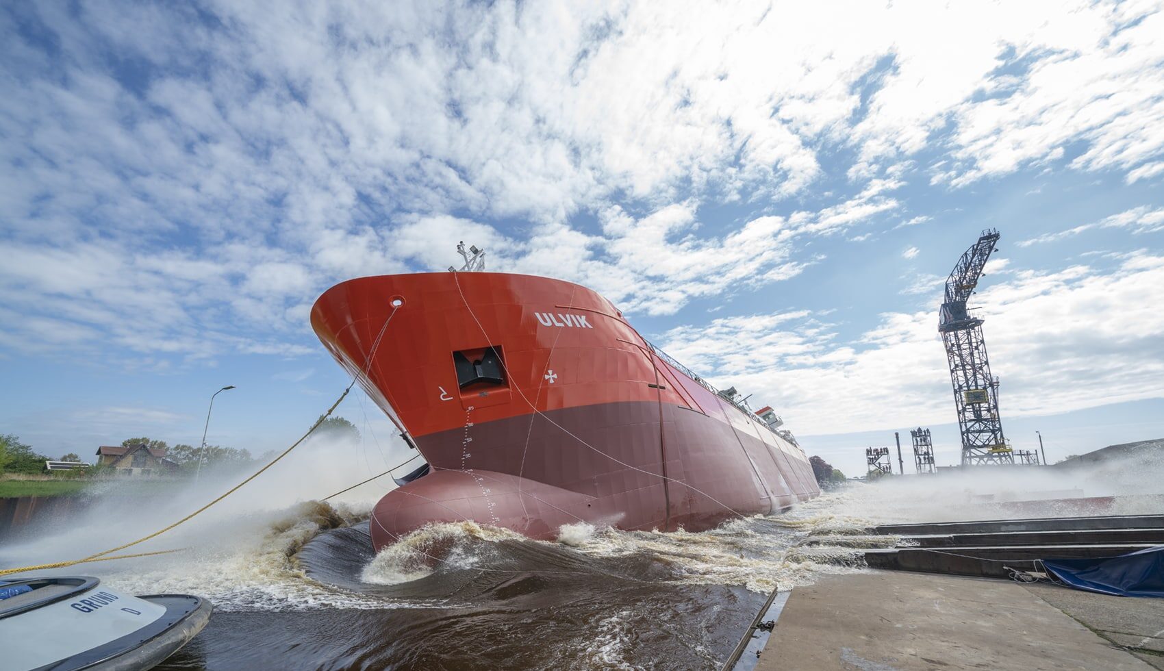 OURVESSELS - CEMENT - lowres luvik 040